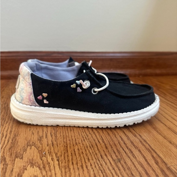 Hey Dude Wendy Sweet Treat Shoes Girls 13 - Picture 2 of 7